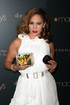 Jennifer-Lopez-dressed-1118391.jpg