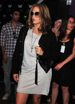 Jennifer-Lopez-dressed-1096380.jpg