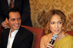 Jennifer-Lopez-dressed-1034524.jpg