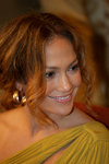 Jennifer-Lopez-dressed-1034490.jpg