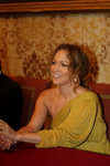 Jennifer-Lopez-dressed-1034489.jpg