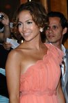 Jennifer-Lopez-dressed-738866.jpg