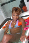 8d99350c64ffe33d_02419_Serena_Williams___Photoshoot_in_Bath_tub_003_122_112lo.jpg