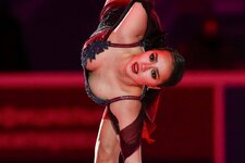 1669104380_photochki-pro-p-zagitova-golaya-erotika-instagram-1.jpg