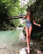dzhabrailova-nadya-golaya-26.jpg