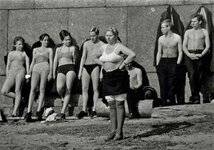 1665020473_29-huivpizde-com-p-iz-arkhiva-raritetnie-porno-krimskie-obshc-33.jpg